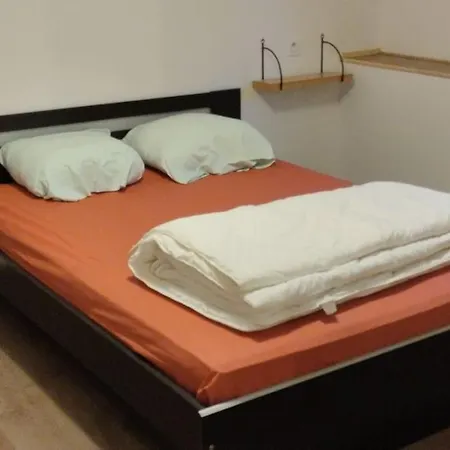 Du Domaine De La Longue Fosse