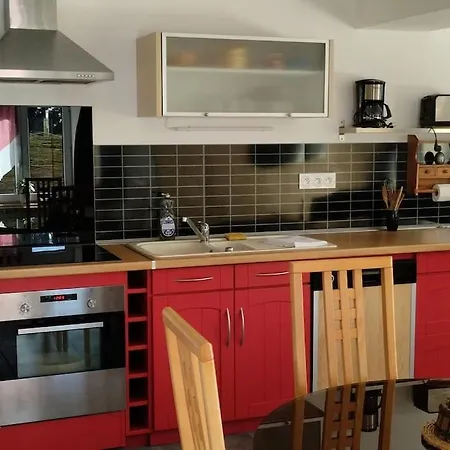 Du Domaine De La Longue Fosse *